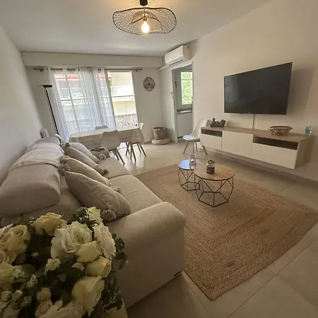 Bel Appartement, Sans Mauvaises Surprises Juan-les-Pins Buitenkant foto