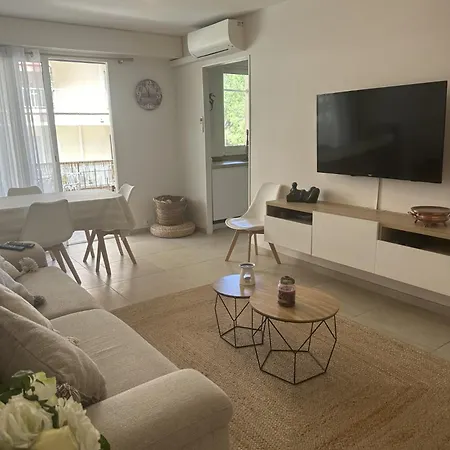 Bel Appartement, Sans Mauvaises Surprises Juan-les-Pins Buitenkant foto